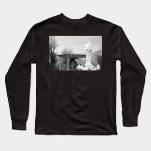 El Santuario de Chimayo Sculpture Garden 2 Long Sleeve T-Shirt